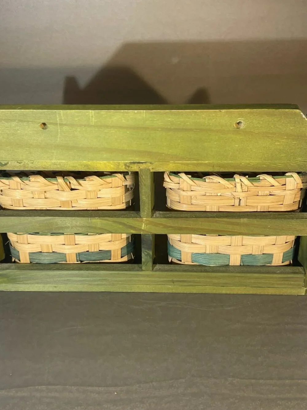 Vintage Green Wooden Shelf With 2 Woven Wicker Baskets (2041)